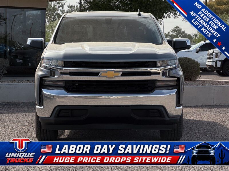 Used 2019 Chevrolet Silverado 1500 LT w/ All-Star Edition RWD image 2