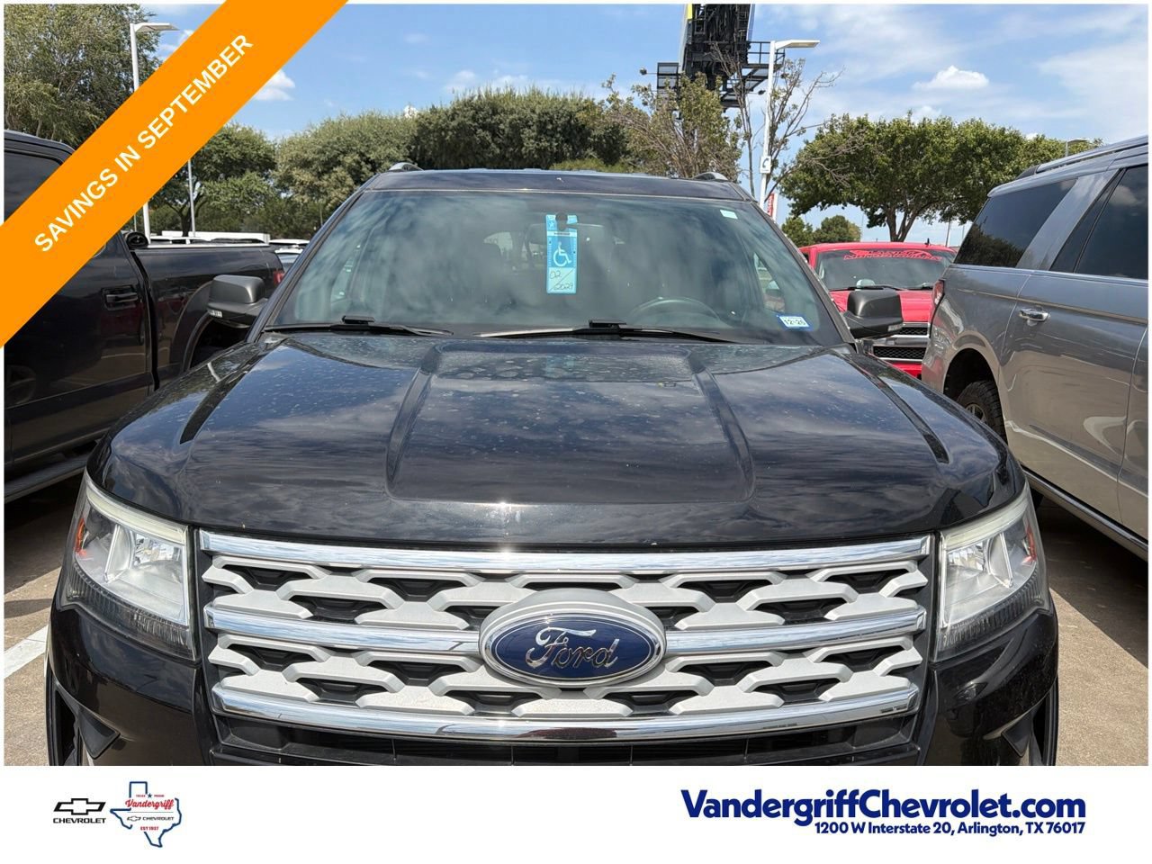 Used 2019 Ford Explorer XLT w/ Equipment Group 201A FWD image 3