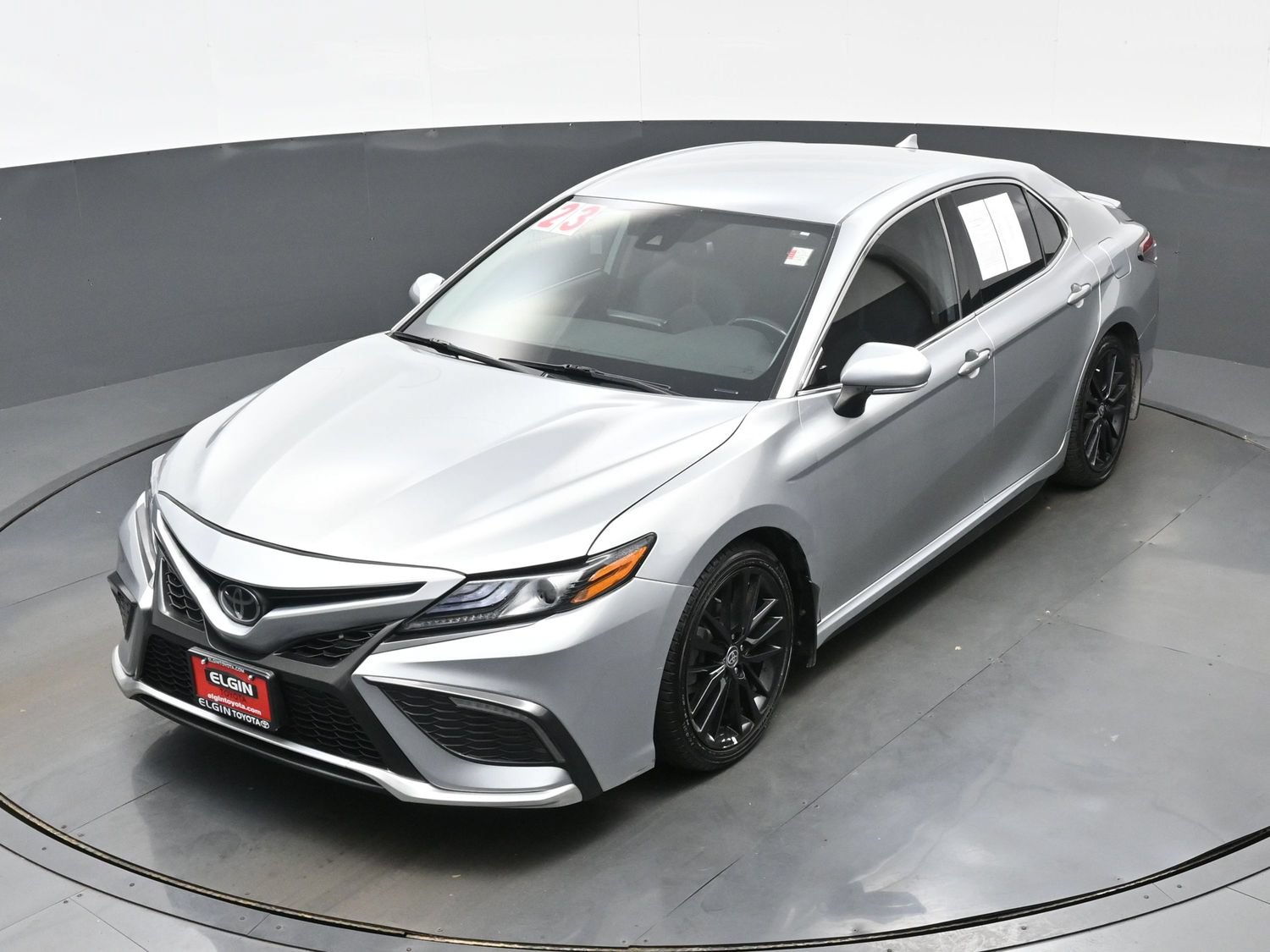 Used 2023 Toyota Camry XSE FWD image 38
