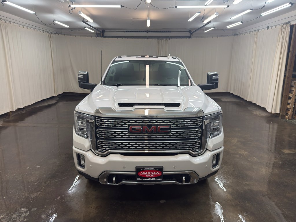 Used 2022 GMC Sierra 3500 Denali image 3