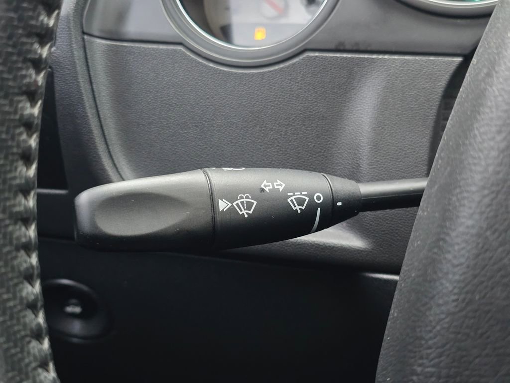 Used 2009 Dodge Challenger SRT8 image 31