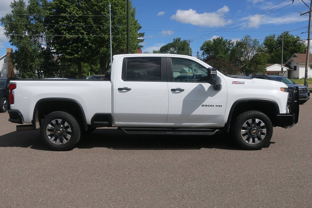 Used 2024 Chevrolet Silverado 2500 Custom w/ Custom Value Package AWD/4WD image 3