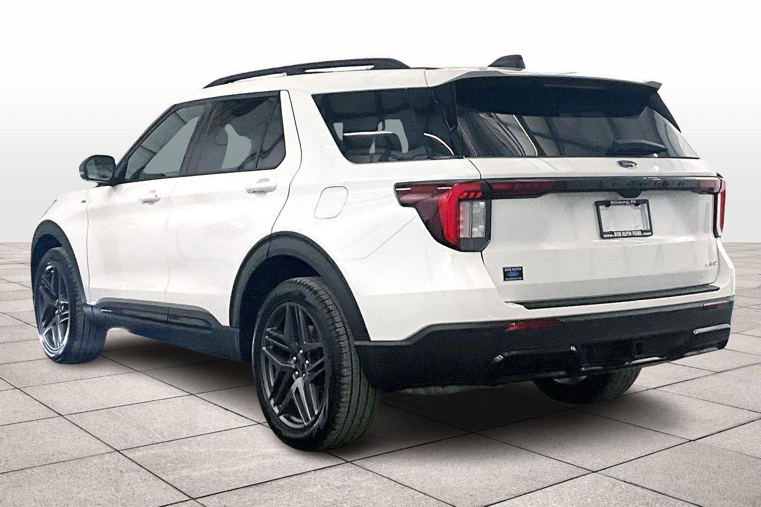 New 2025 Ford Explorer ST-Line w/ Premium Package image 10