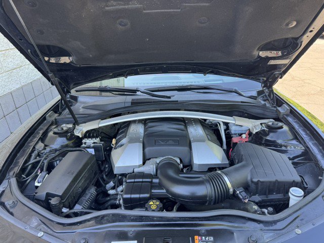 Used 2013 Chevrolet Camaro SS w/ RS Package RWD image 5