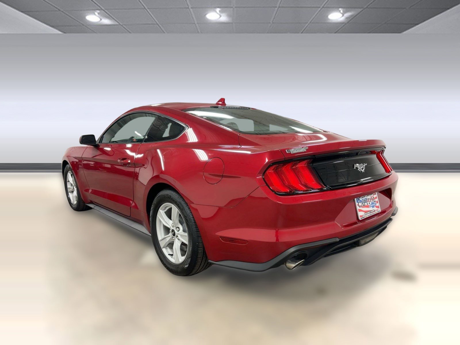 Used 2023 Ford Mustang EcoBoost image 3