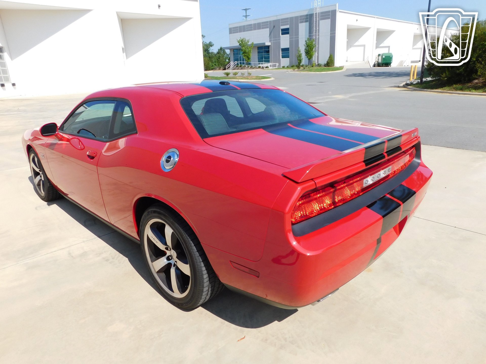 Used 2011 Dodge Challenger SRT8 RWD image 20
