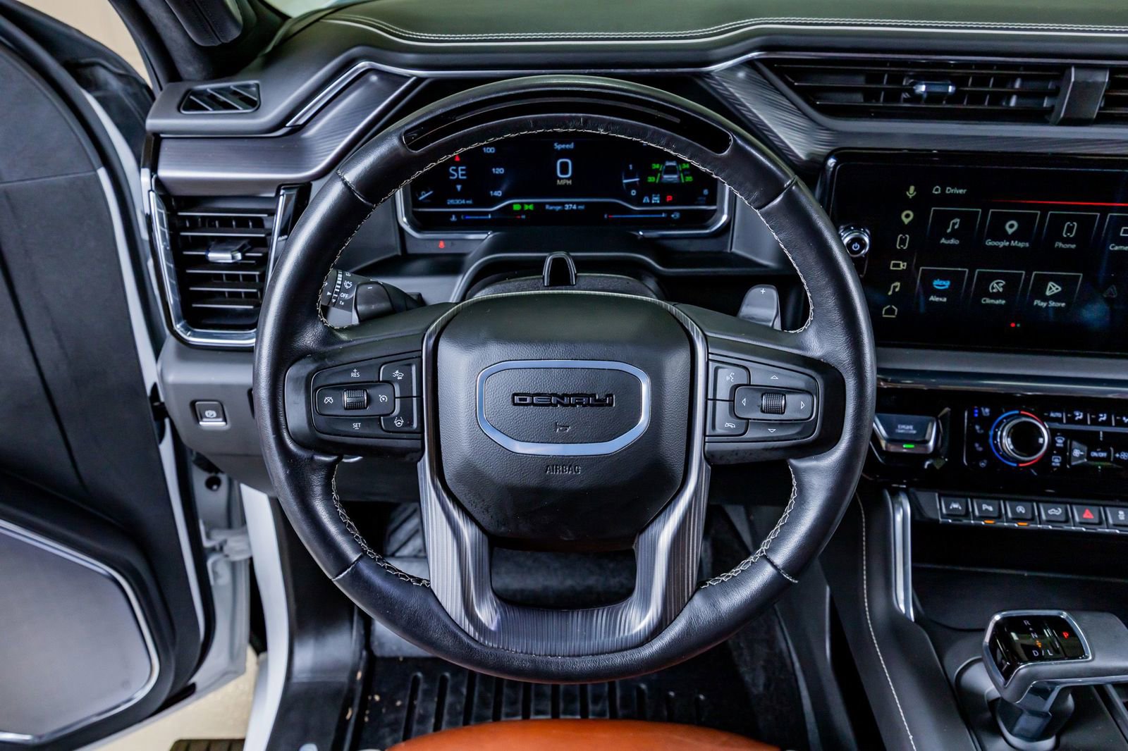 Used 2024 GMC Sierra 1500 Denali Ultimate image 17