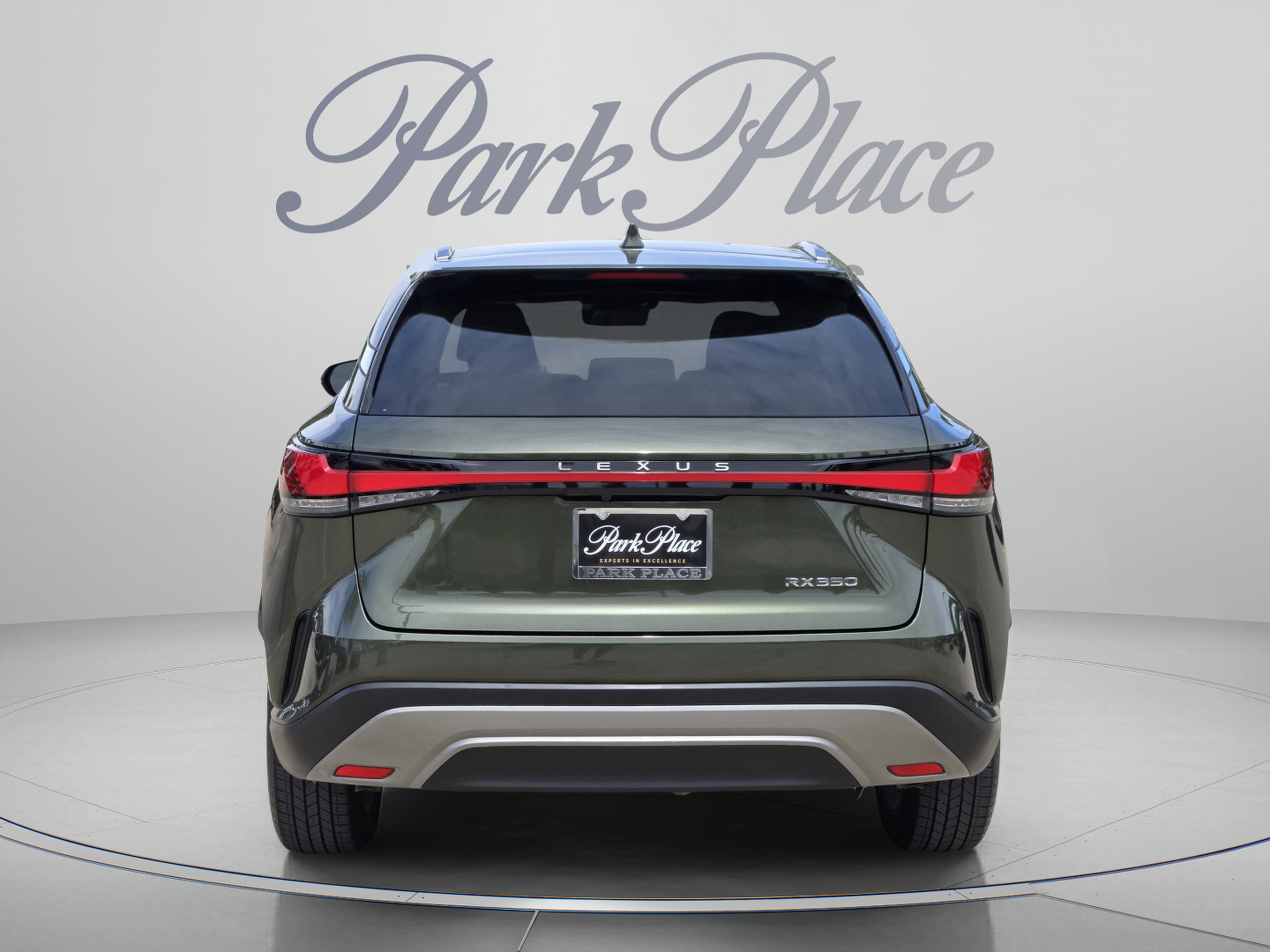 Used 2025 Lexus RX 350 Premium w/ Accessory Package (Z1) FWD image 4