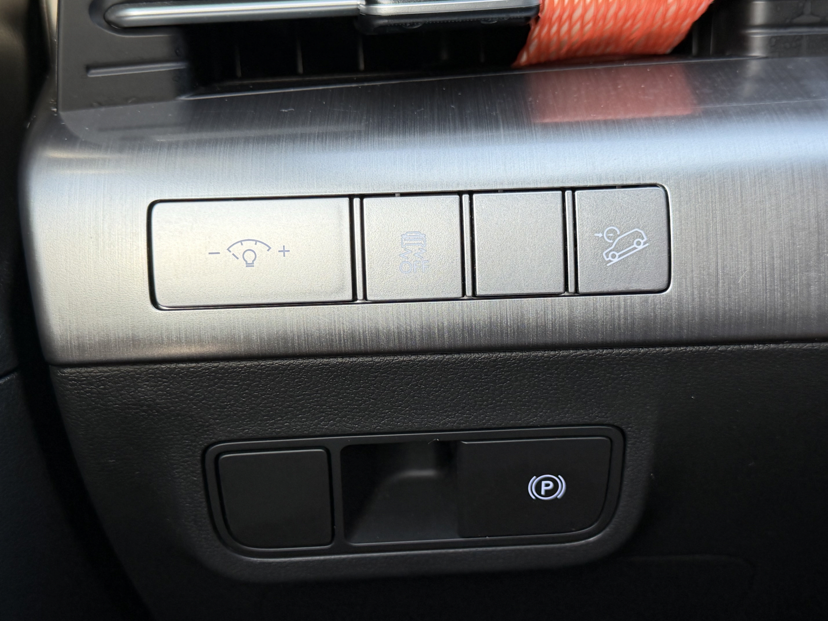 Used 2024 Hyundai Kona SEL AWD/4WD image 19