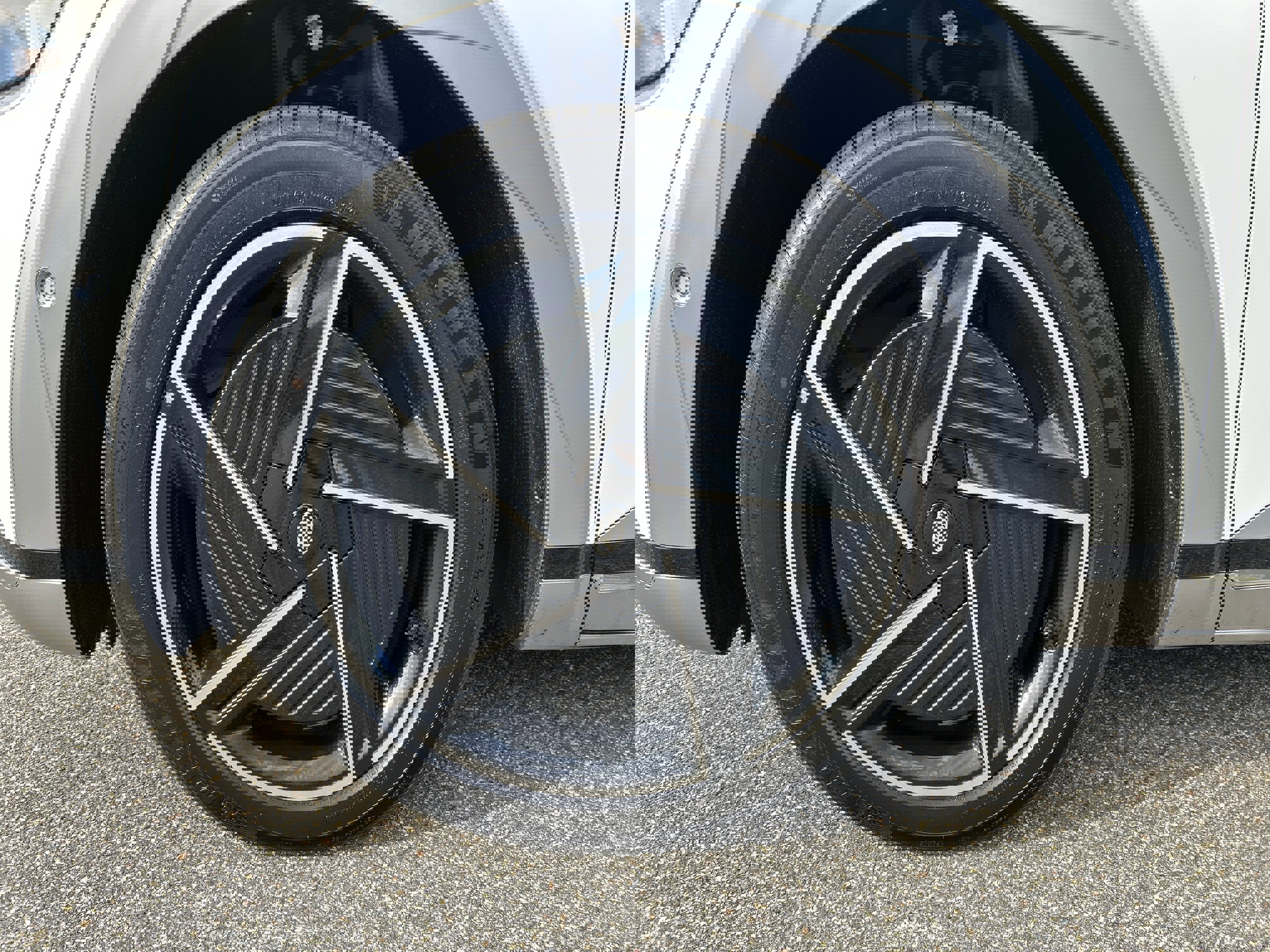 New 2025 Hyundai Ioniq 5 Limited image 11