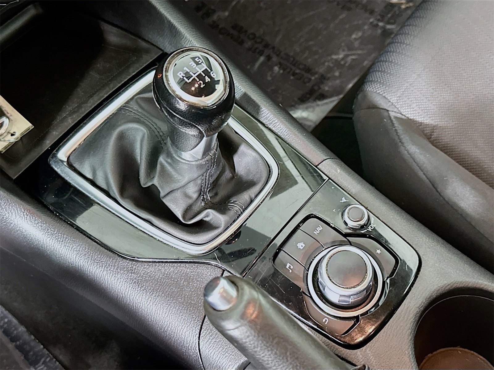 Used 2016 MAZDA MAZDA3 i Sport image 17