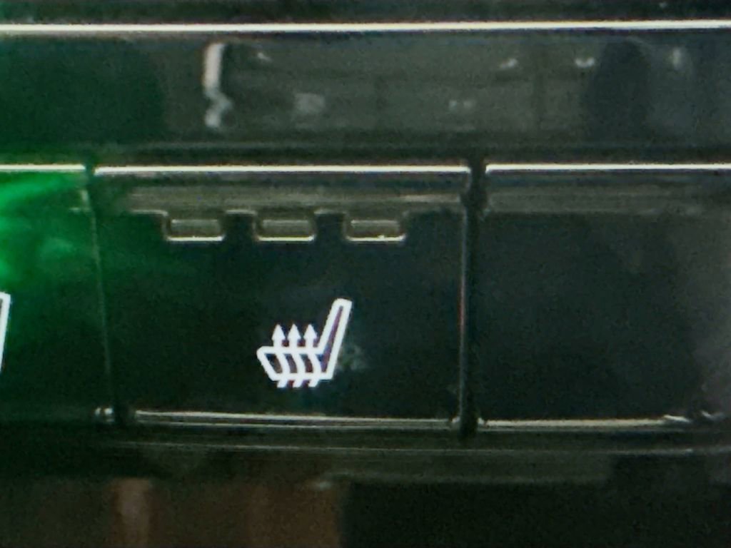 Used 2023 Acura MDX FWD w/ Technology Package image 24