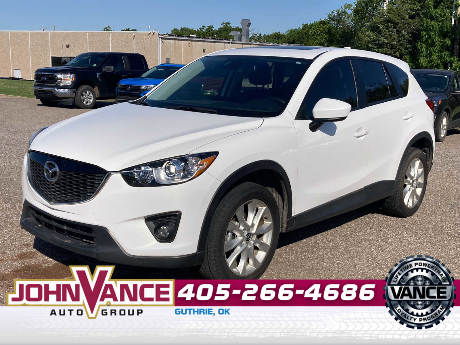 Used 2020 Ford Escape SE image 1