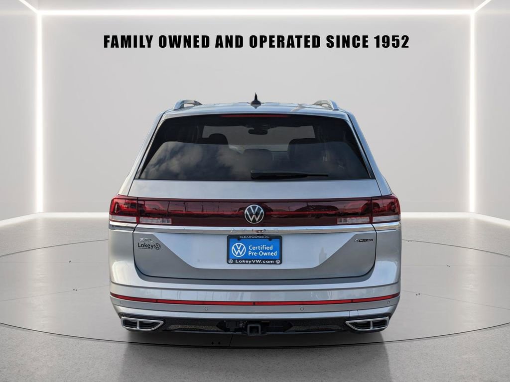 Used 2025 Volkswagen Atlas SEL Premium R-Line image 4