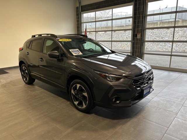 Used 2024 Subaru Crosstrek 2.5i Limited image 3