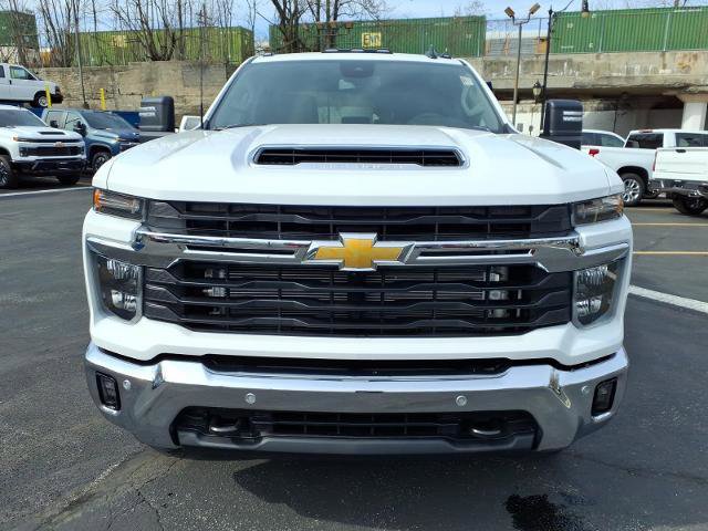 New 2026 Chevrolet Silverado 3500 LT w/ True North Edition image 8