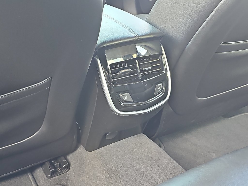 Used 2016 Cadillac XTS Luxury AWD/4WD image 35