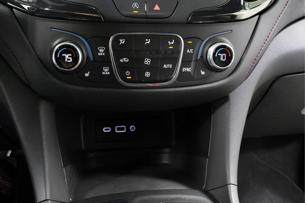 Used 2022 Chevrolet Equinox RS image 9