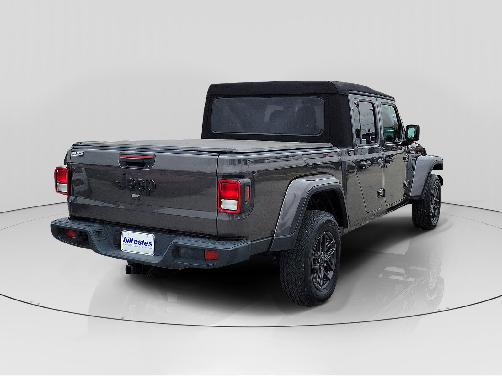 Used 2024 Jeep Gladiator Sport image 4