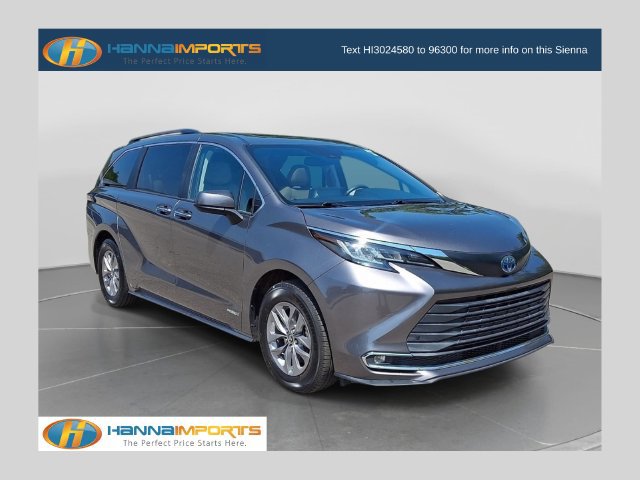 Used 2021 Toyota Sienna XLE FWD image 1