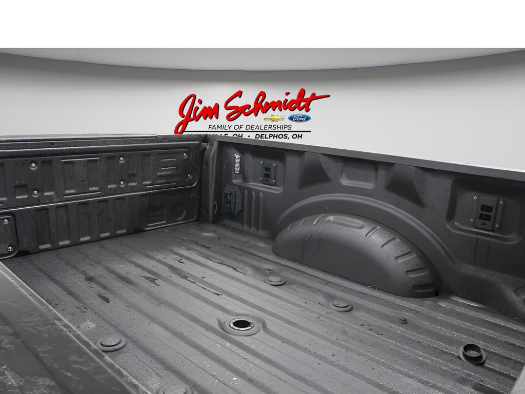Used 2025 Ford F250 Platinum image 40