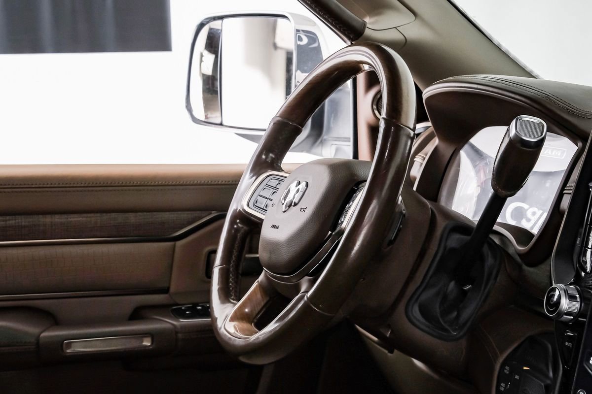 Used 2020 RAM 3500 Limited image 12