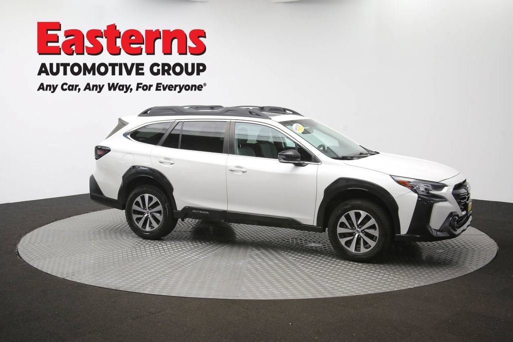 Used 2023 Subaru Outback Premium AWD/4WD image 47