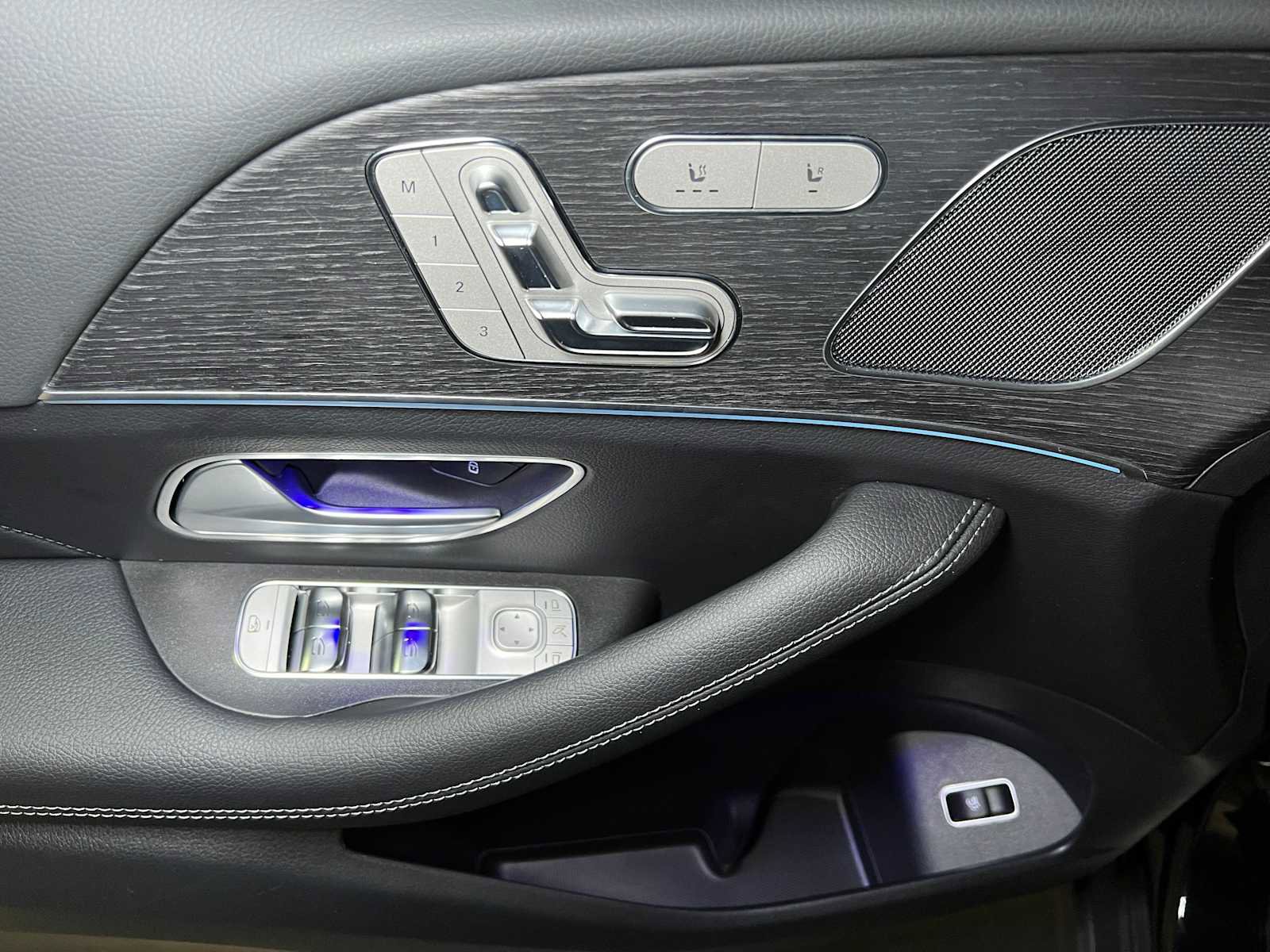 Used 2025 Mercedes-Benz GLE 350 4MATIC image 22