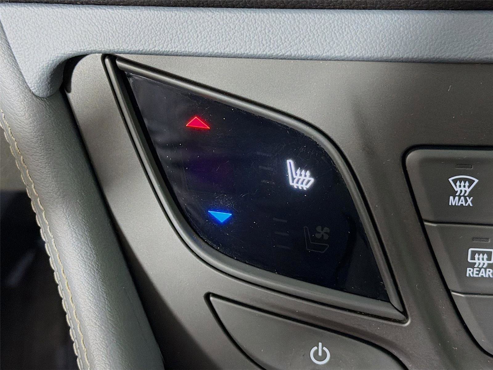 Used 2019 Buick Envision Premium image 23