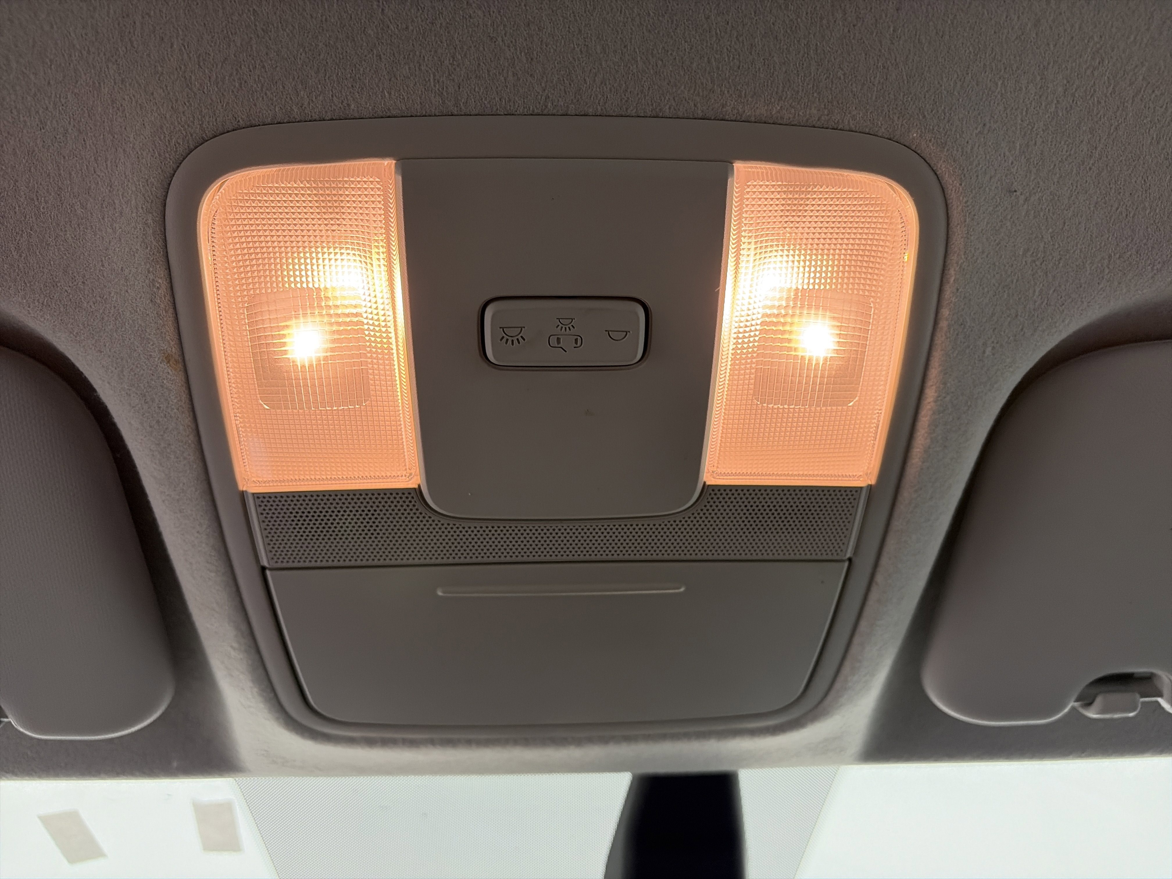 Used 2023 Kia Forte LXS w/ LXS Technology Package FWD image 29