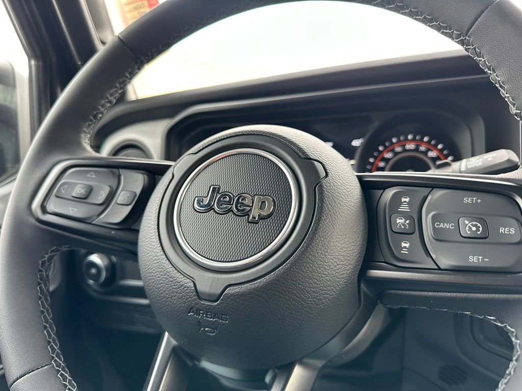 New 2026 Jeep Wrangler Willys AWD/4WD image 25