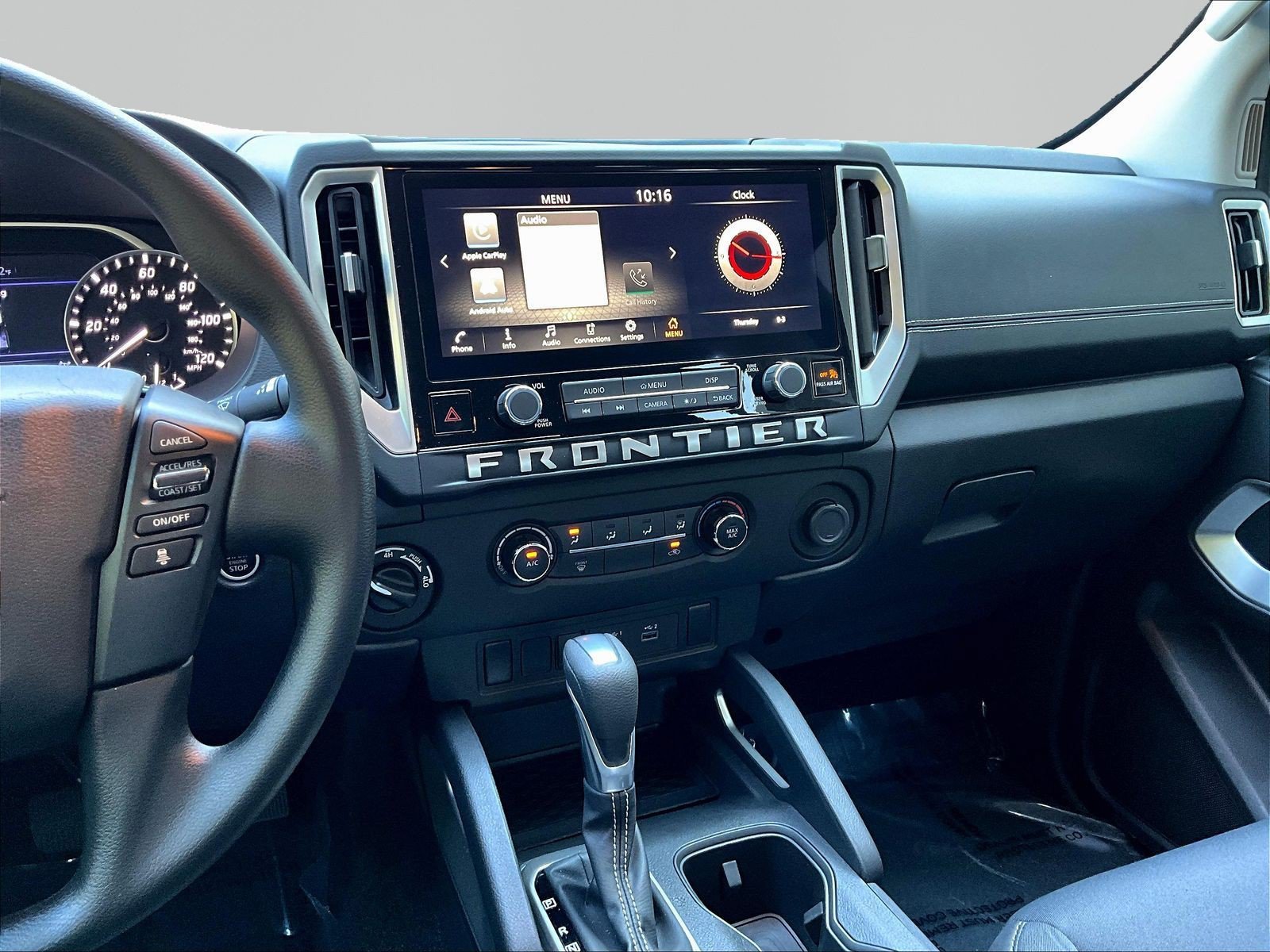 Used 2025 Nissan Frontier SV AWD/4WD image 10