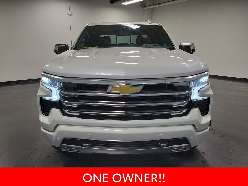 Used 2023 Chevrolet Silverado 1500 High Country w/ High Country Premium Package image 3