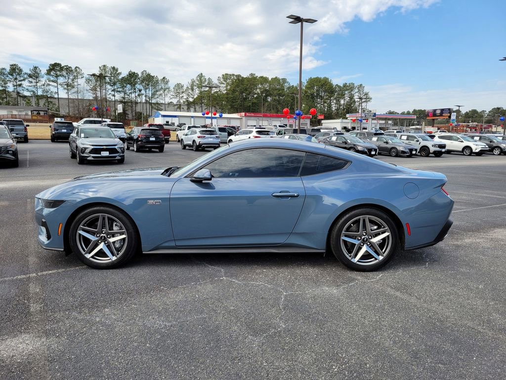 Certified 2025 Ford Mustang GT image 3