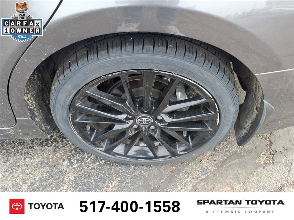 Used 2023 Toyota Camry XSE image 10