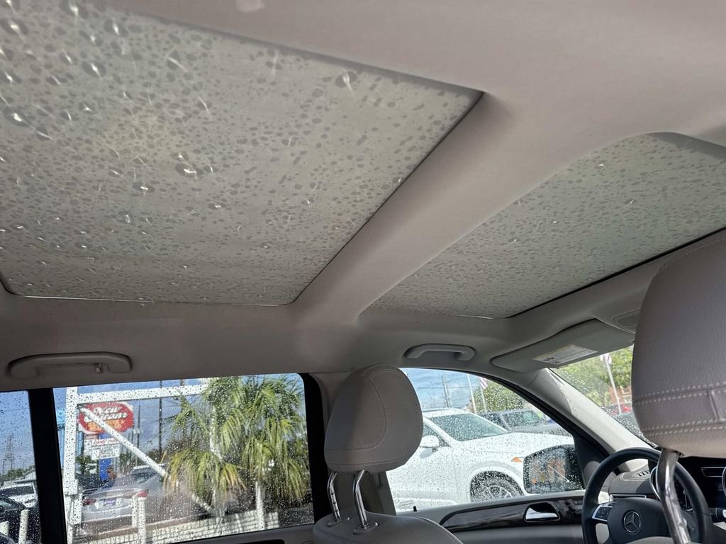 Used 2016 Mercedes-Benz GL 450 4MATIC image 12