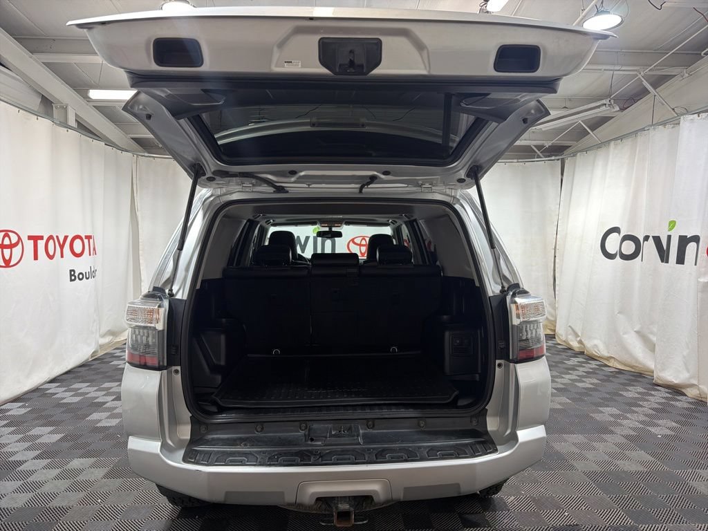 Used 2018 Toyota 4Runner SR5 Premium AWD/4WD image 14