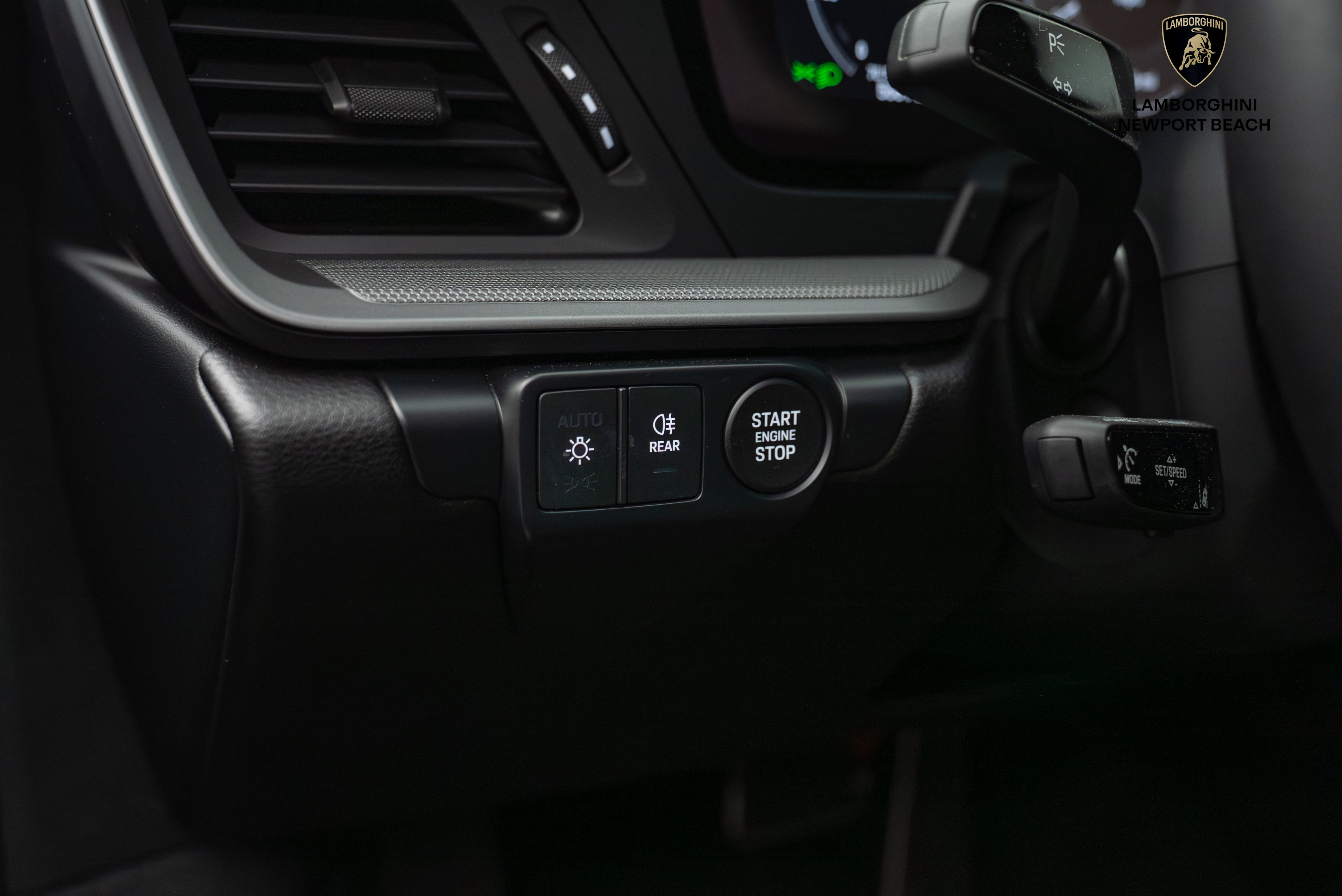 Used 2025 Porsche 911 Carrera image 26