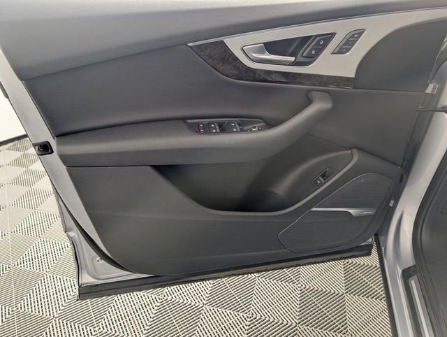 Used 2019 Audi Q7 2.0T Premium Plus w/ Premium Plus Package image 10