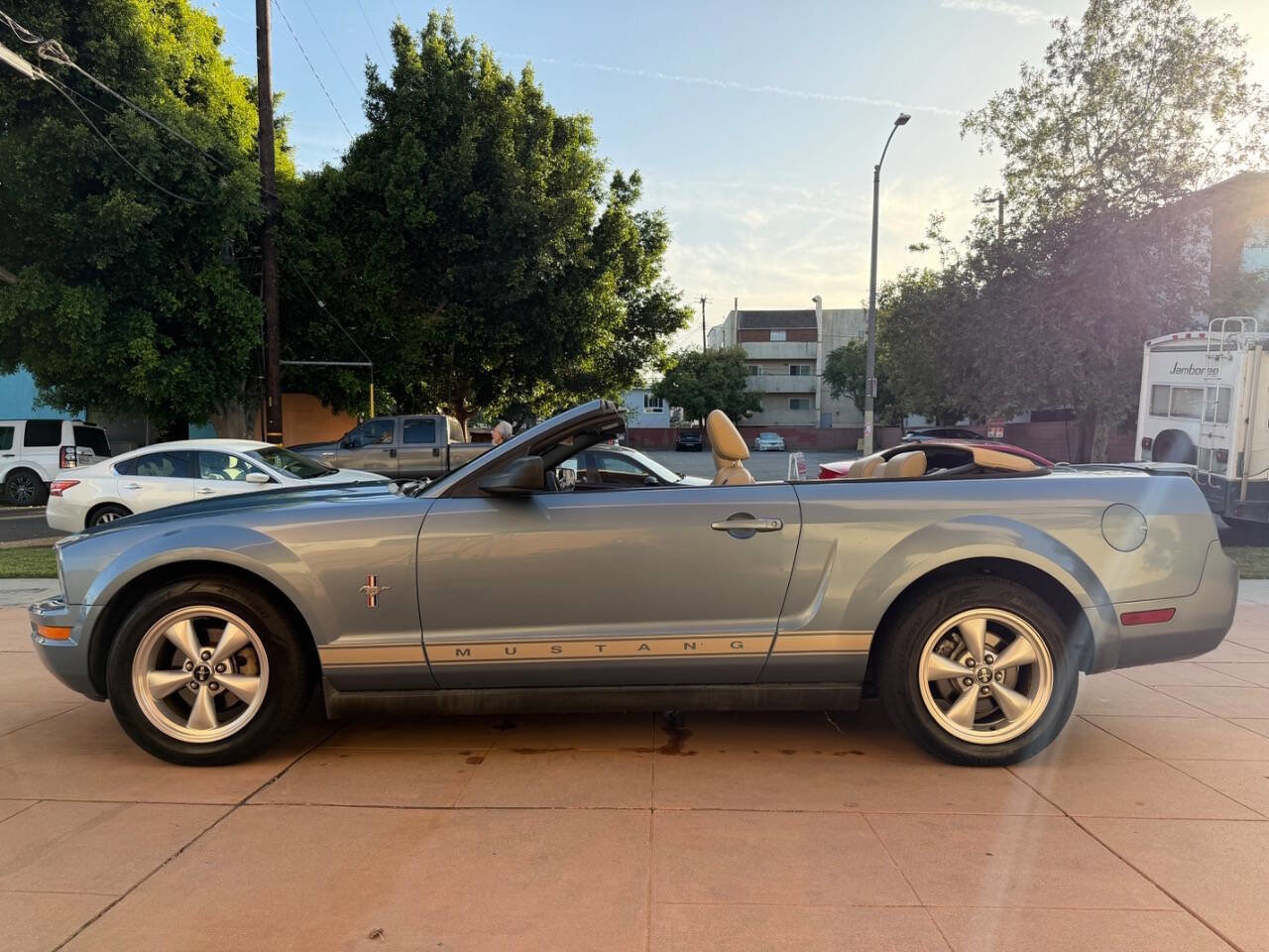 Used 2007 Ford Mustang Premium RWD image 7