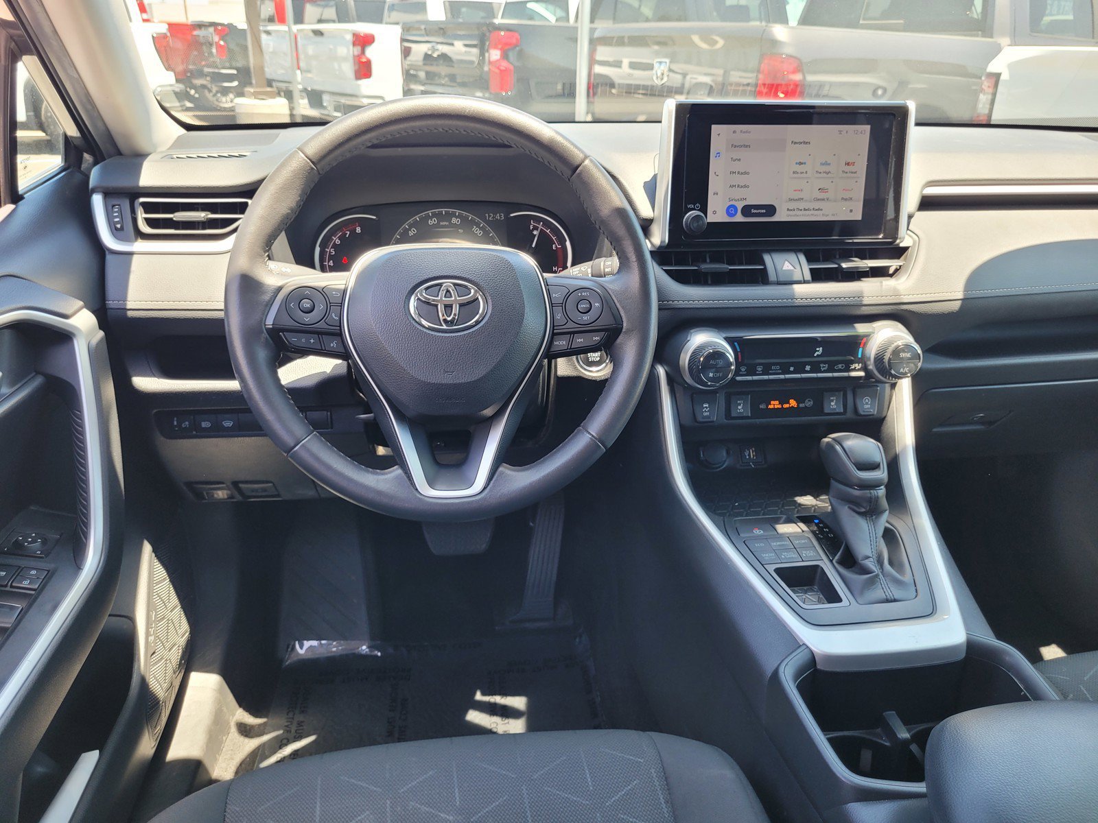 Used 2024 Toyota RAV4 XLE w/ Weather Package AWD/4WD image 19