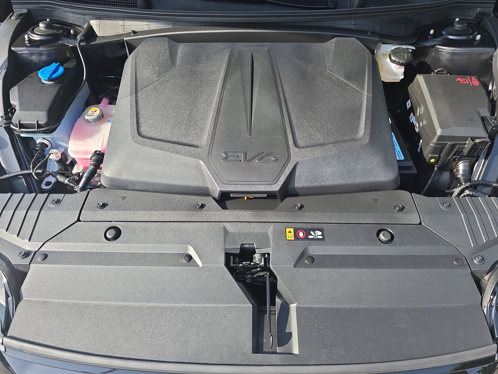 New 2025 Kia EV6 Wind image 26