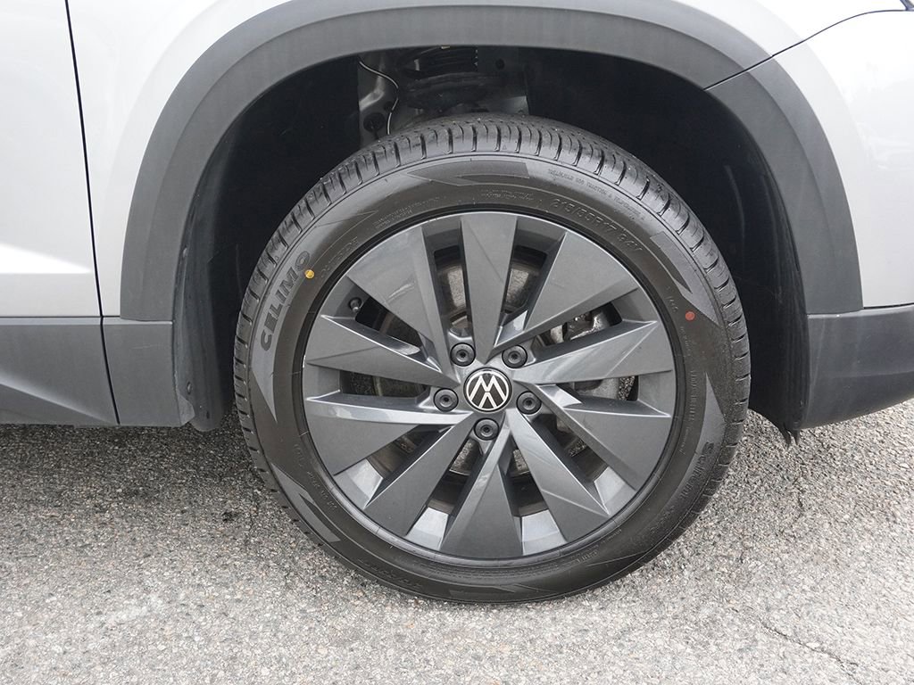 Used 2024 Volkswagen Taos S FWD image 19