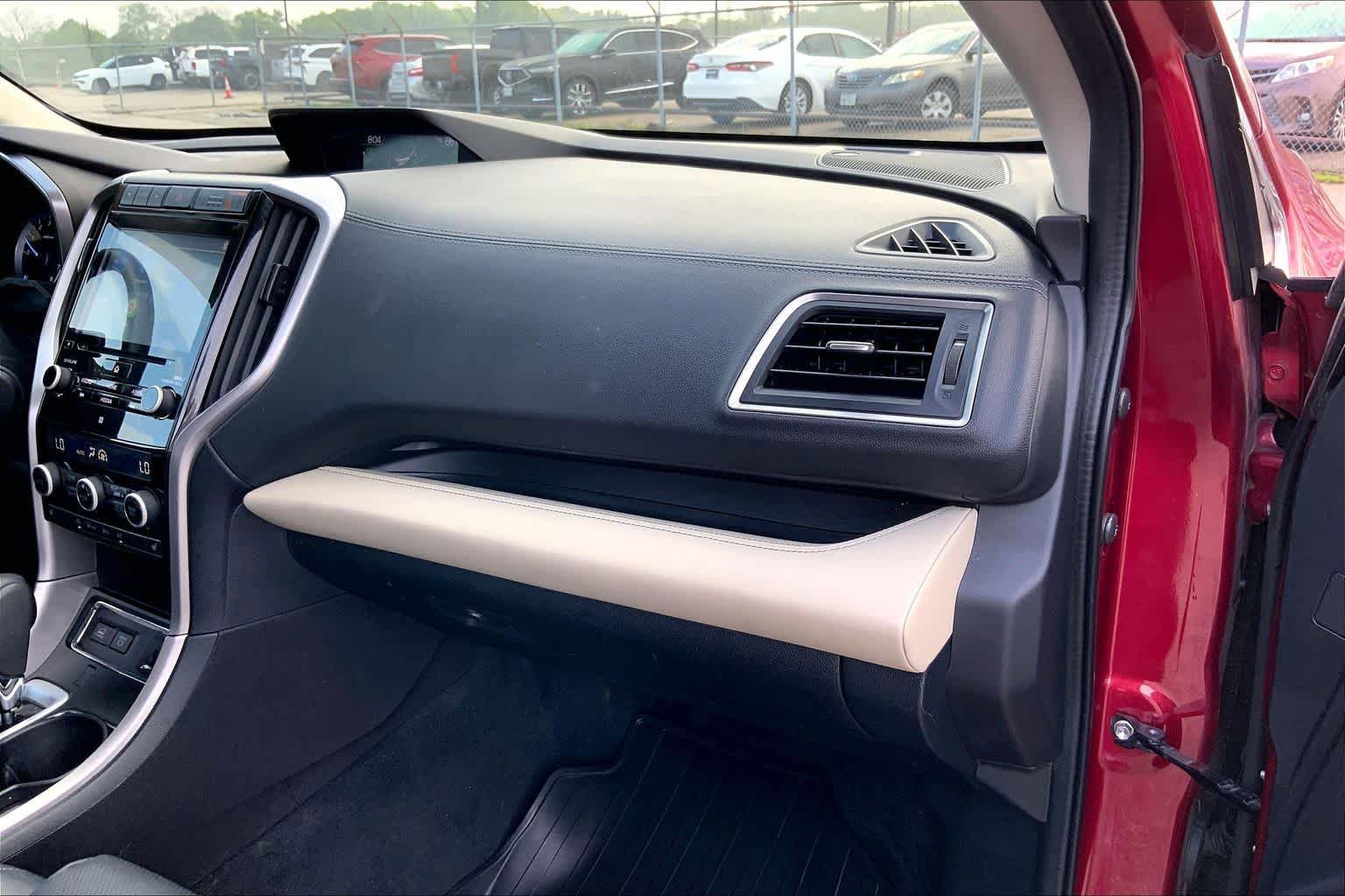 Used 2022 Subaru Ascent Limited AWD/4WD image 18