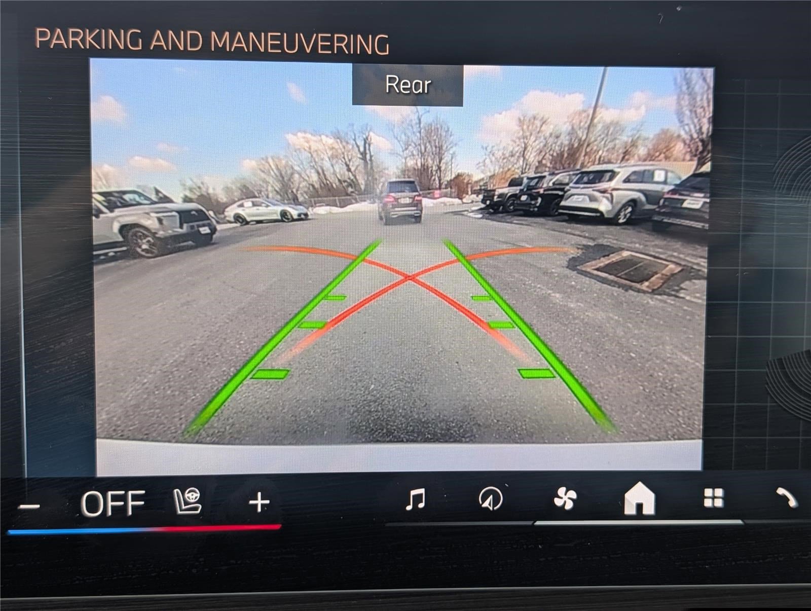 Used 2025 BMW 330i Sedan image 26