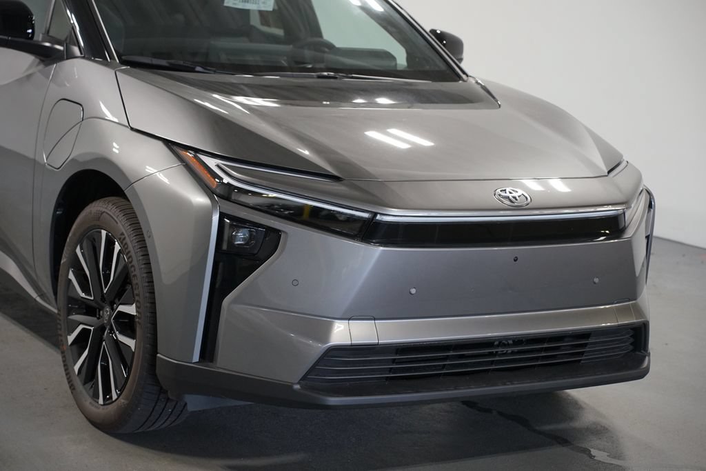 New 2026 Toyota bZ FWD image 4