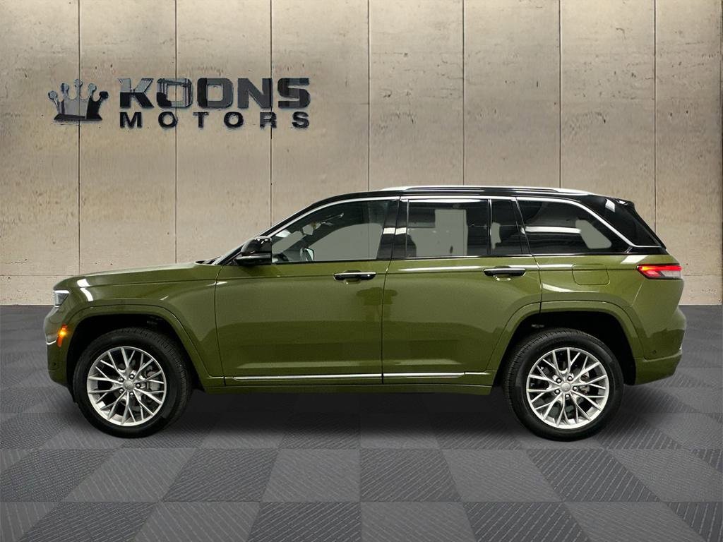 Used 2023 Jeep Grand Cherokee Summit w/ Adv Protech Group IV video 4