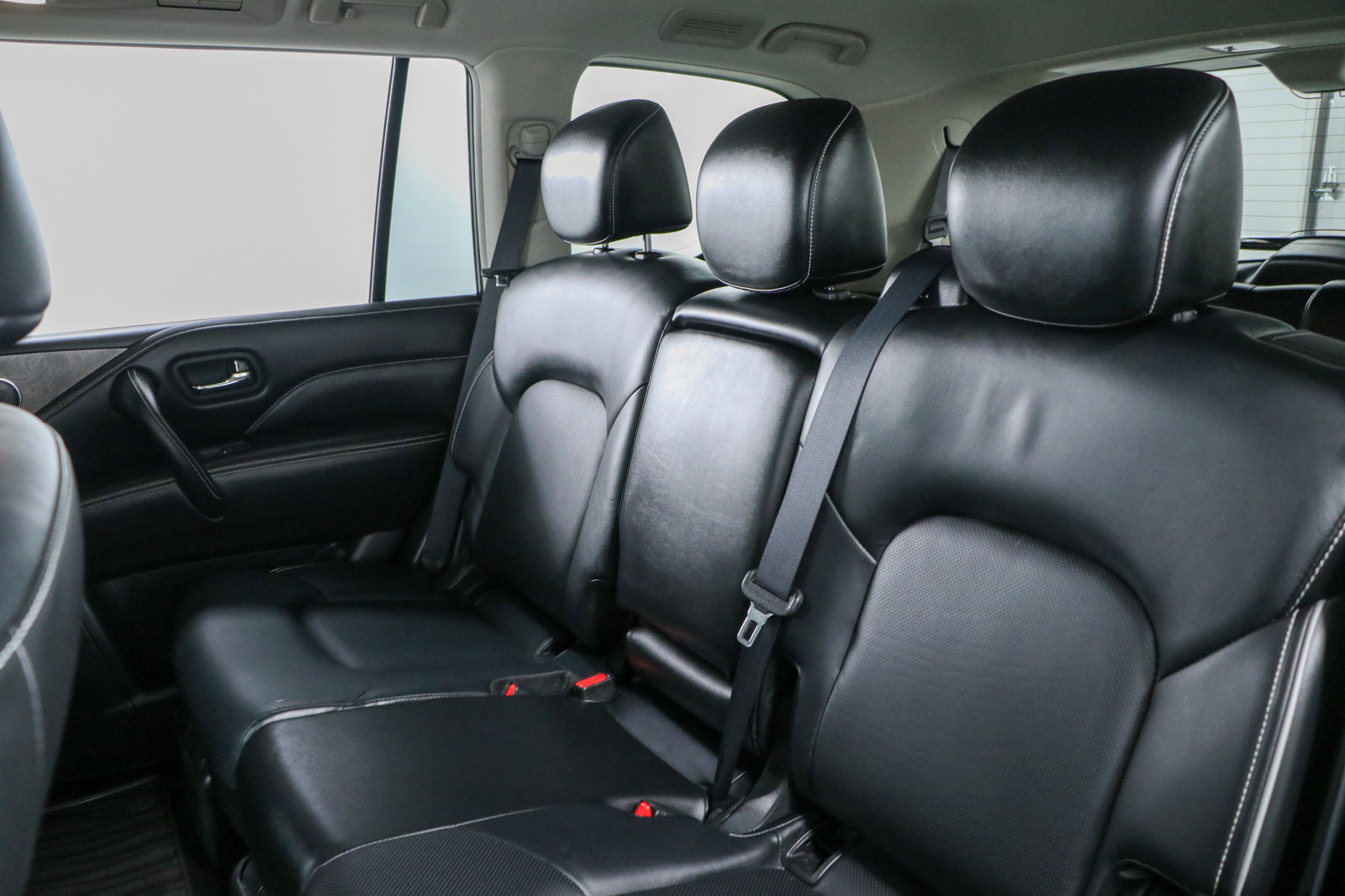 Used 2024 INFINITI QX80 Premium Select w/ All-Season Package image 31