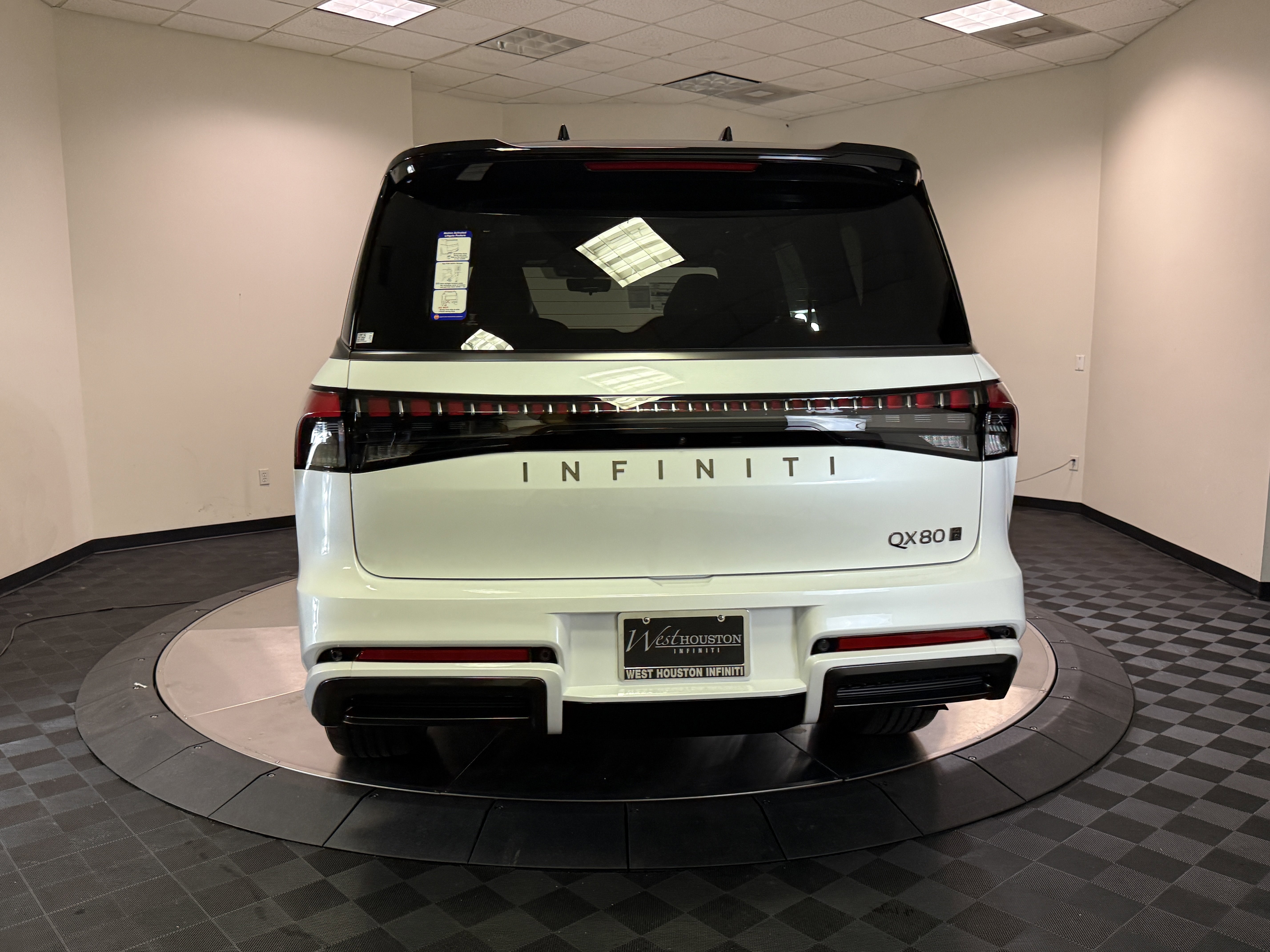 New 2026 INFINITI QX80 Autograph image 6