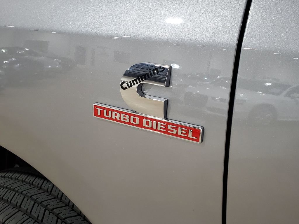 Used 2024 RAM 2500 Tradesman w/ Chrome Appearance Group image 45